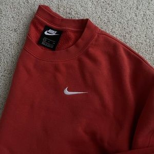 Cropped Nike Sweatshirt